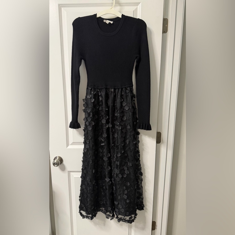 Black Floral Applique Knit Bodice Maxi Dress